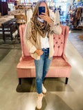 Cassian Shacket, Stripe